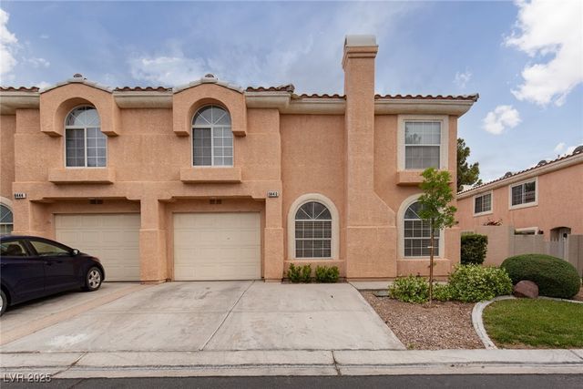 8440 INDIGO SKY Avenue, Las Vegas, NV 89129