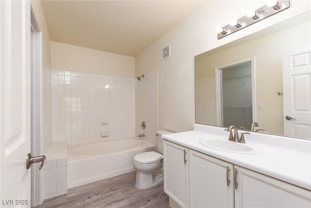 8440 INDIGO SKY Avenue, Las Vegas, NV 89129