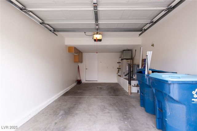 8440 INDIGO SKY Avenue, Las Vegas, NV 89129