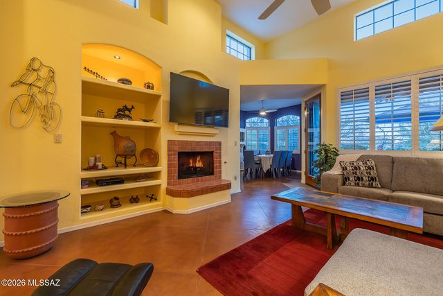 3730 E Calle Del Cacto, Tucson, AZ 85718