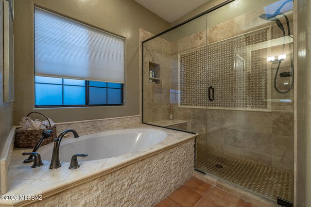 3730 E Calle Del Cacto, Tucson, AZ 85718