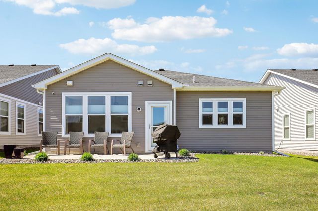 10224 Ironwood Lane, Rogers, MN 55374