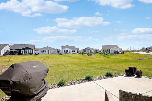 10224 Ironwood Lane, Rogers, MN 55374