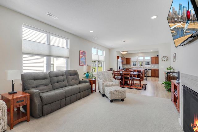 10224 Ironwood Lane, Rogers, MN 55374