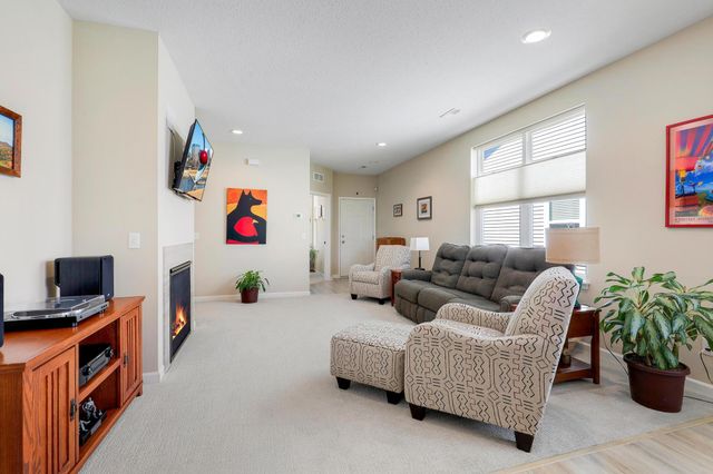 10224 Ironwood Lane, Rogers, MN 55374