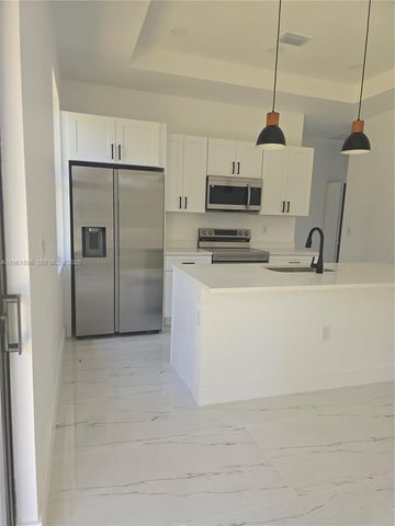 2609 53rd ST W, Lehigh Acres, FL 33971