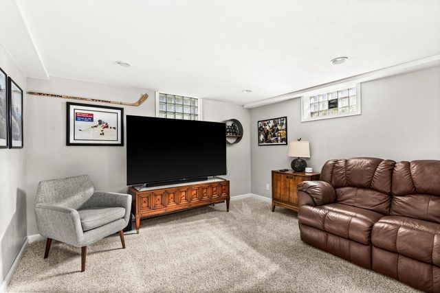 804 15th Ave E, Superior, WI 54880