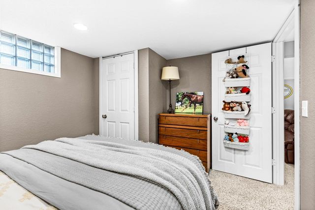 804 15th Ave E, Superior, WI 54880