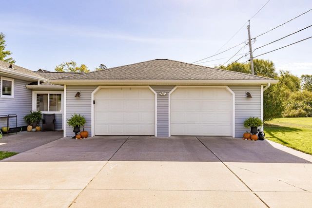 804 15th Ave E, Superior, WI 54880