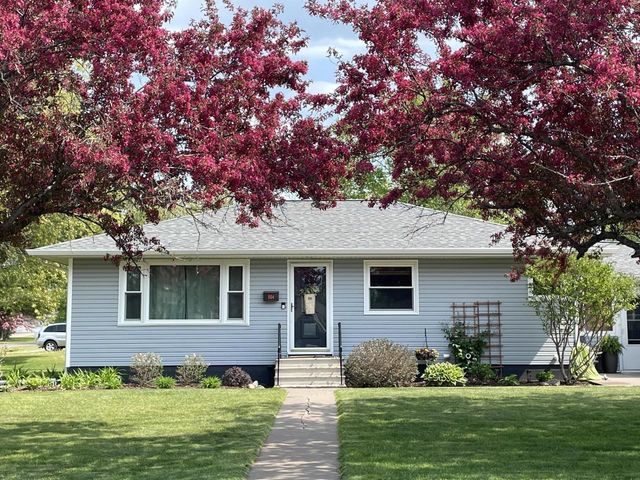 804 15th Ave E, Superior, WI 54880