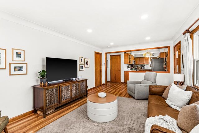 804 15th Ave E, Superior, WI 54880