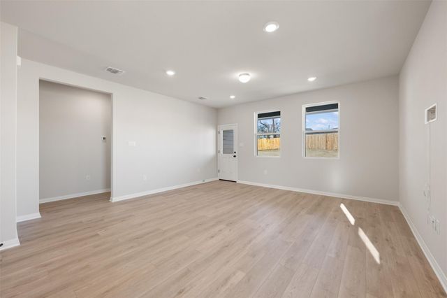 117 Jans WAY, Georgetown, TX 78626
