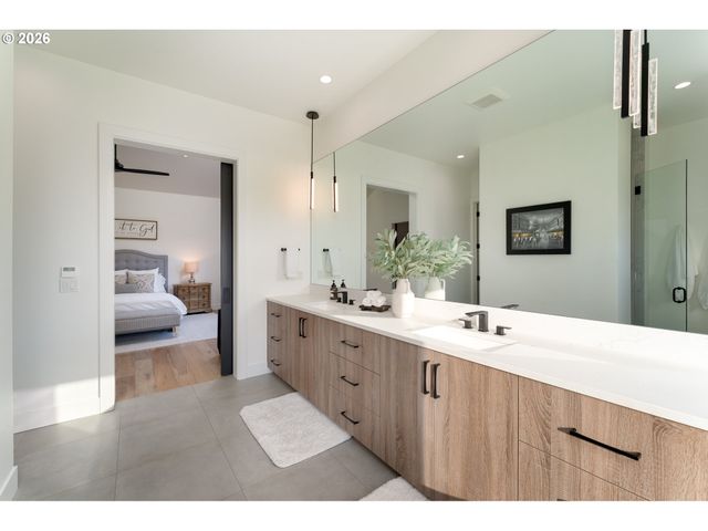 5017 Sw SANA Way, Wilsonville, OR 97070