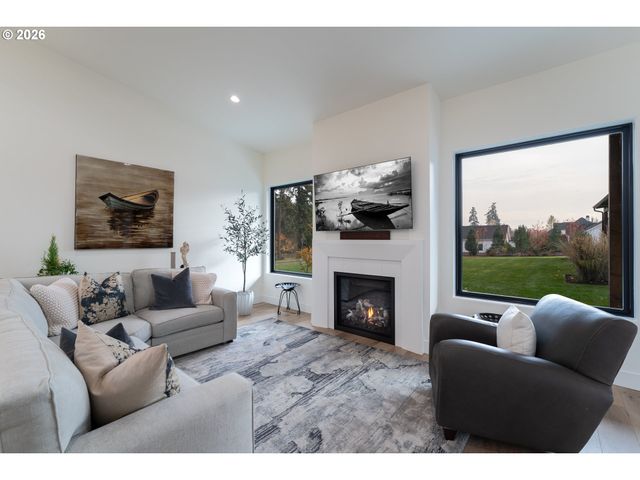 5017 Sw SANA Way, Wilsonville, OR 97070