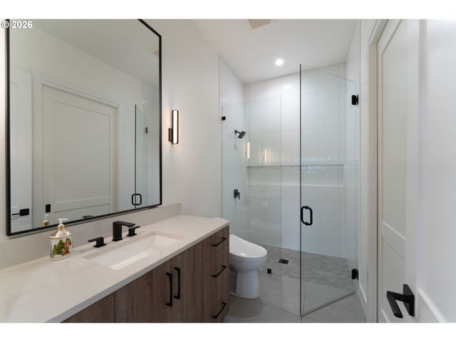 5017 Sw SANA Way, Wilsonville, OR 97070