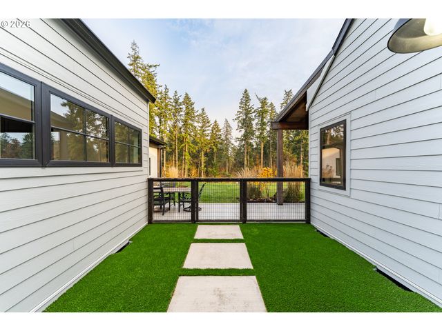 5017 Sw SANA Way, Wilsonville, OR 97070