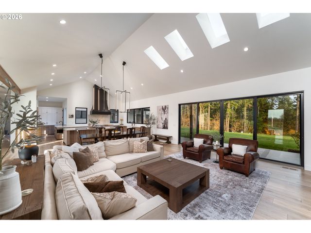 5017 Sw SANA Way, Wilsonville, OR 97070