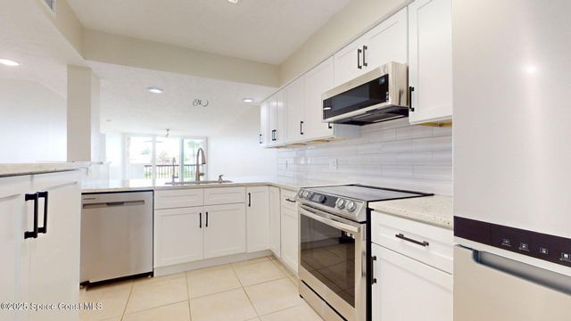 300 Columbia Drive 2203, Cape Canaveral, FL 32920