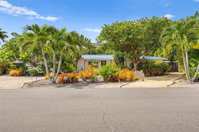 2520 Yacht Club Boulevard, Fort Lauderdale, FL 33304