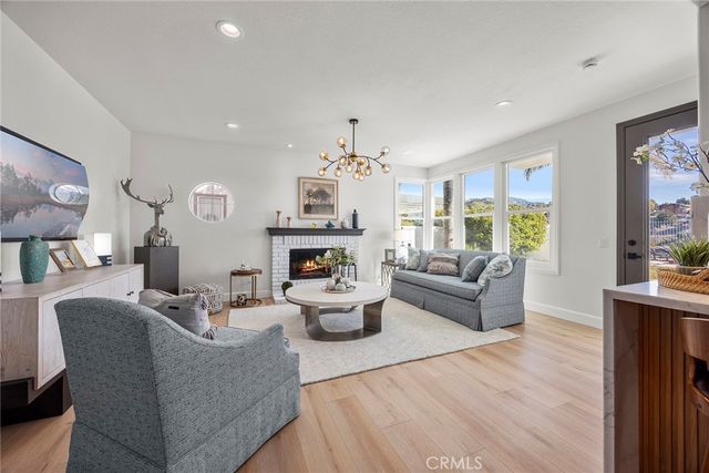 20 Flores, Lake Forest, CA 92610