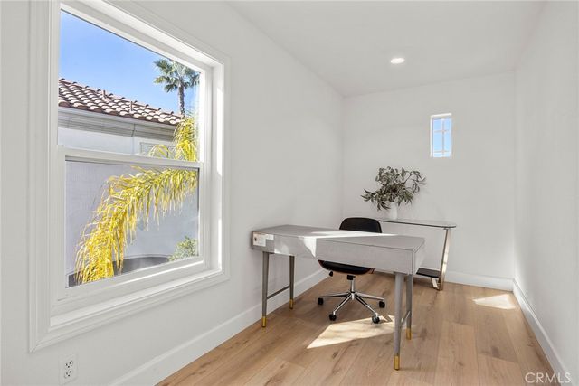 20 Flores, Lake Forest, CA 92610