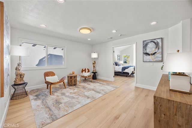 20 Flores, Lake Forest, CA 92610