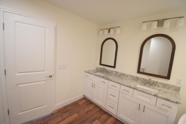 3640 Quail Run Drive N, Wheatfield, IN 46392
