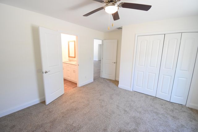 3640 Quail Run Drive N, Wheatfield, IN 46392