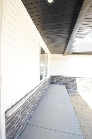 3640 Quail Run Drive N, Wheatfield, IN 46392