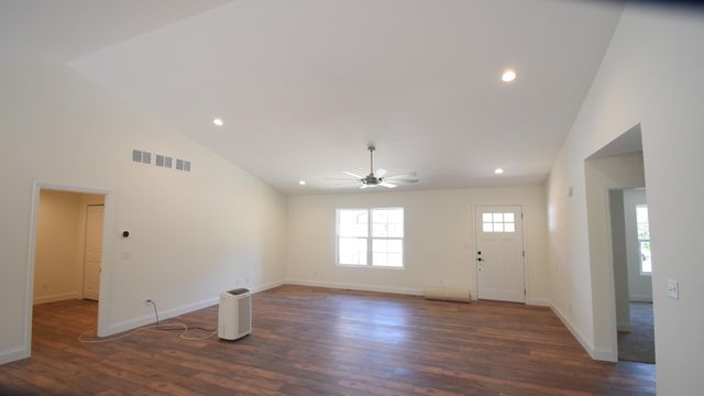 3640 Quail Run Drive N, Wheatfield, IN 46392
