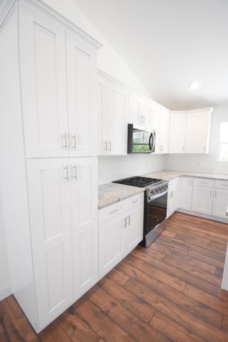 3640 Quail Run Drive N, Wheatfield, IN 46392