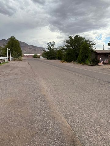 1203 Drake Street, Socorro, NM 87801