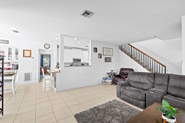 14366 73rd Street N, Loxahatchee, FL 33470