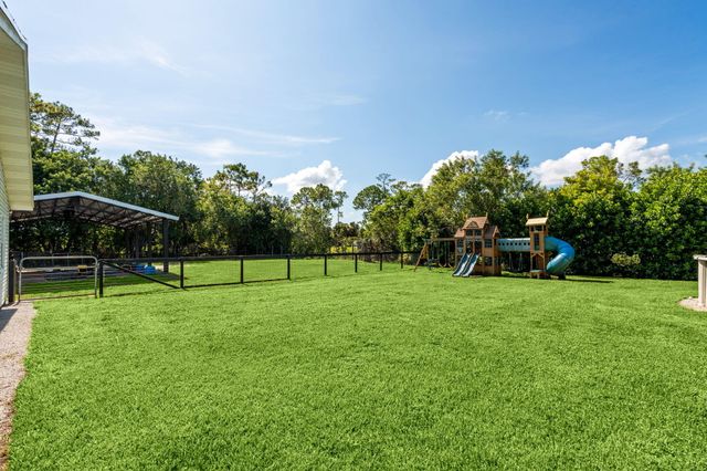 14366 73rd Street N, Loxahatchee, FL 33470
