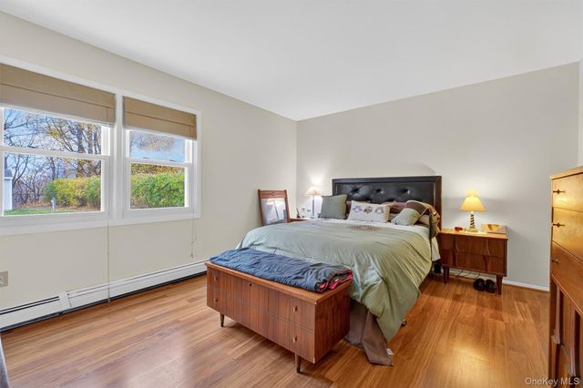 41 Creamery Drive, New Windsor, NY 12553