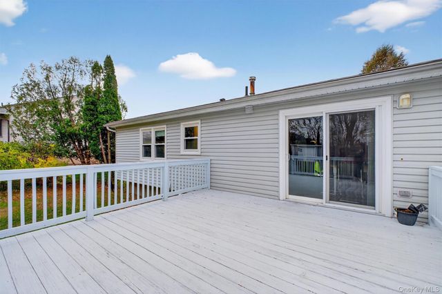 41 Creamery Drive, New Windsor, NY 12553