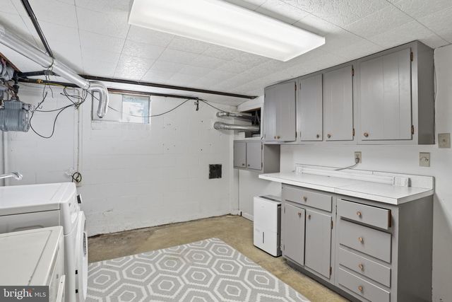 1703 NIMITZ DR, Annapolis, MD 21401