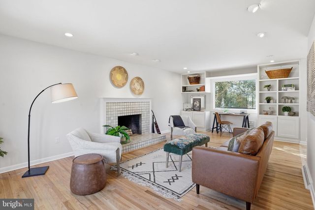 1703 NIMITZ DR, Annapolis, MD 21401