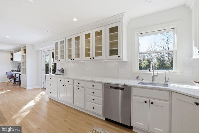 1703 NIMITZ DR, Annapolis, MD 21401