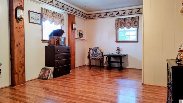 410 Pecan Dr, Clinton, KY 42021