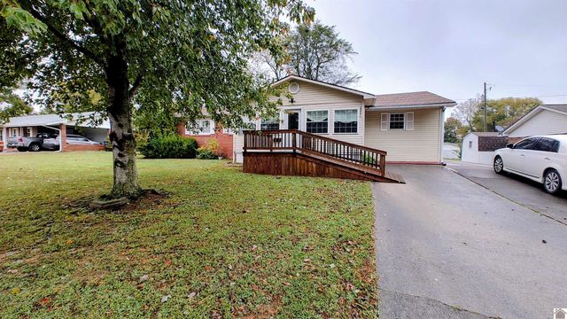 410 Pecan Dr, Clinton, KY 42021