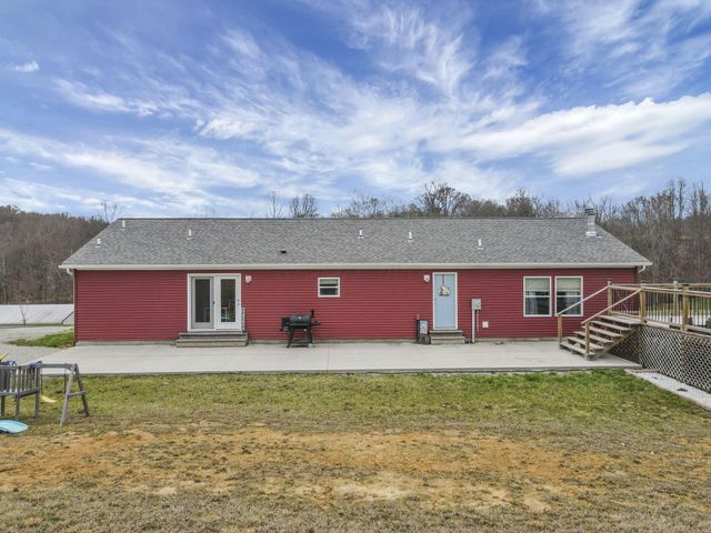 10665 State Route 93 N, Logan, OH 43138