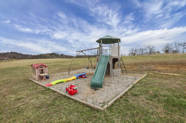 10665 State Route 93 N, Logan, OH 43138