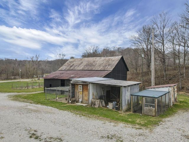 10665 State Route 93 N, Logan, OH 43138