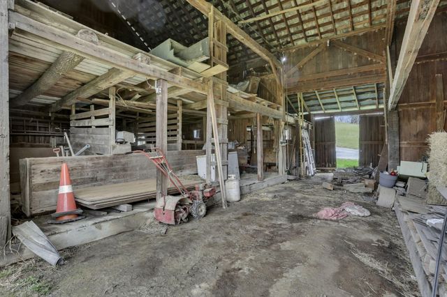 10665 State Route 93 N, Logan, OH 43138