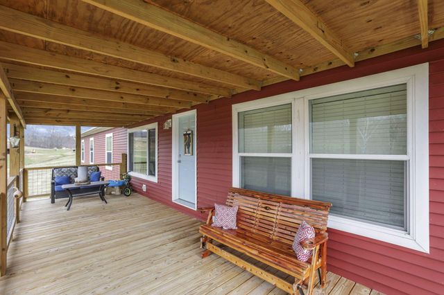 10665 State Route 93 N, Logan, OH 43138