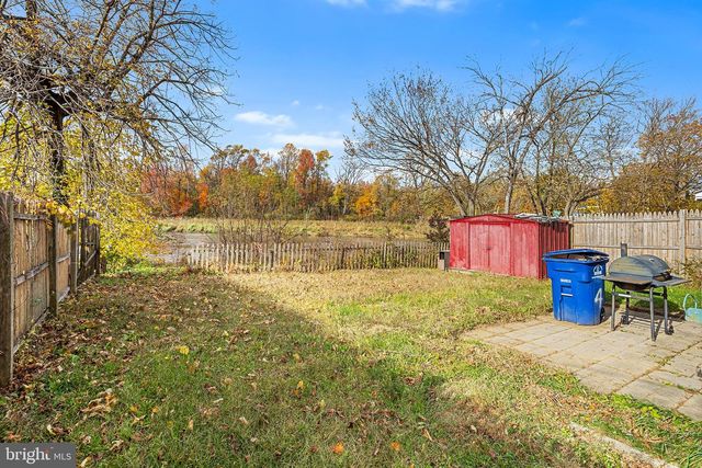 4 CREEKVIEW, Bordentown, NJ 08620