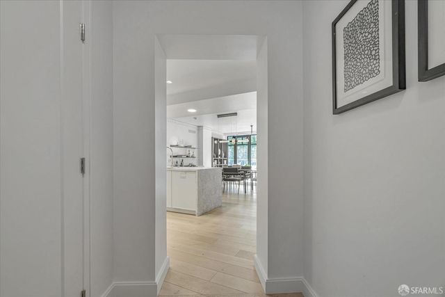 875 California Street 202, San Francisco, CA 94108
