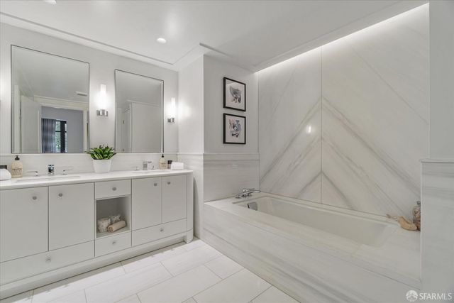 875 California Street 202, San Francisco, CA 94108