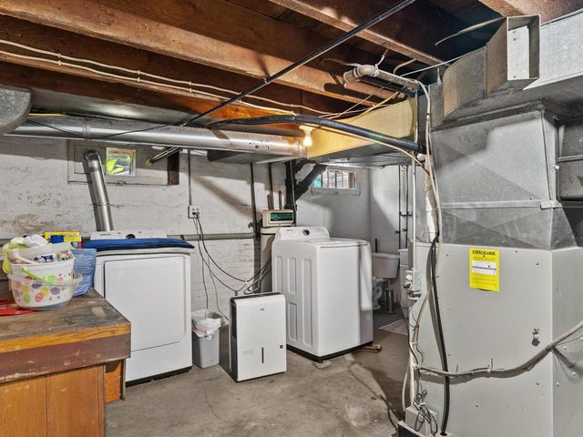 1010 St. Clair STREET, Manitowoc, WI 54220